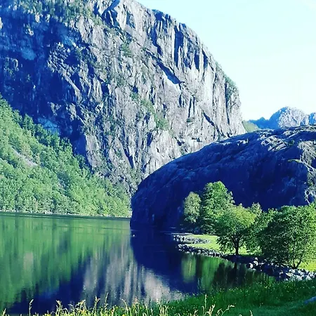 Travel Back In Time In Charming Log Nyaraló Forsand